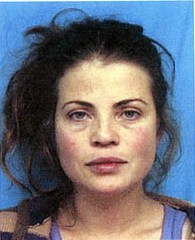 Yasmine Bleeth 2