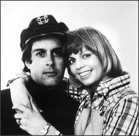 Daryl Dragon (Captain) & Toni Tennille 1