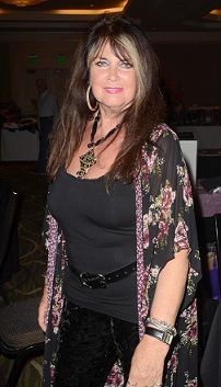 Caroline Munro 4