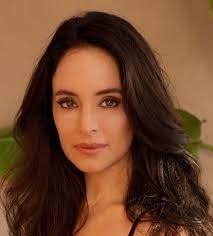 Madeleine Stowe 3