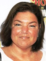 Mindy Cohn 3