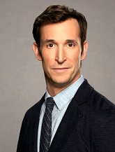 Noah Wyle 4