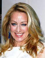 Patricia Wettig 4