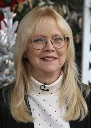 Shelley Long 4