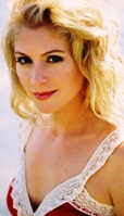 Staci Keanan 4